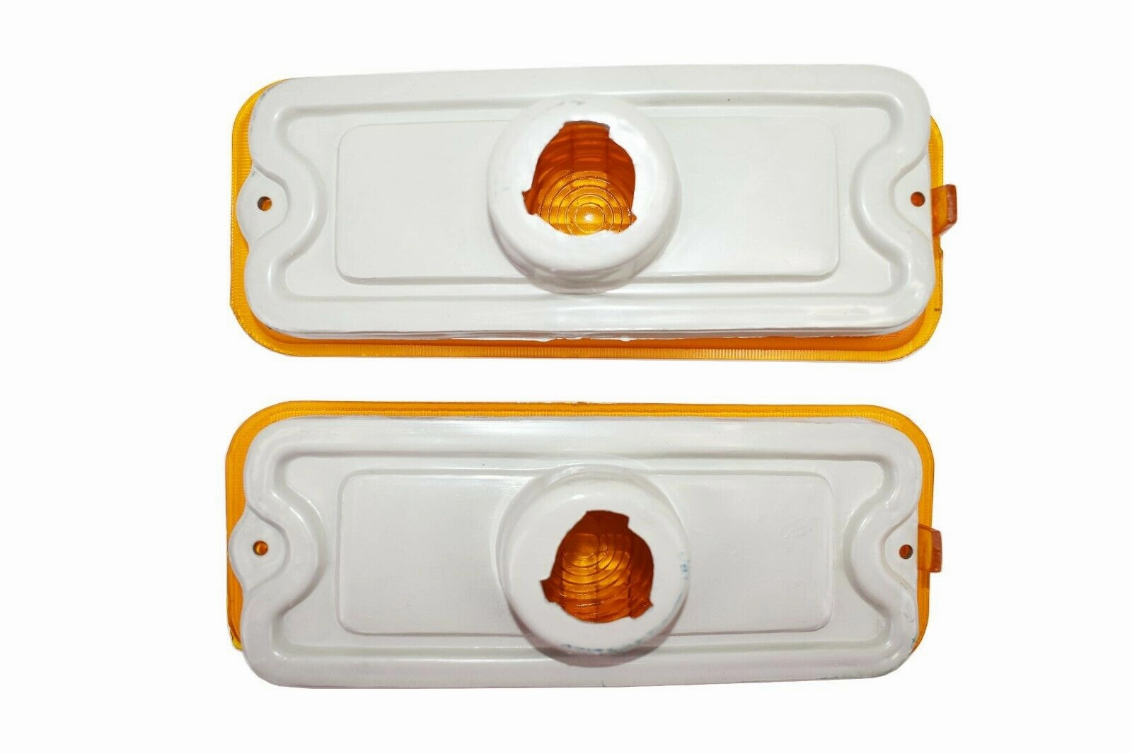 GM 73 74 75 76 77 78 79 80 GMC CHEVROLET CHEVY TRUCK C10 PARK LIGHT LENS HOUSING