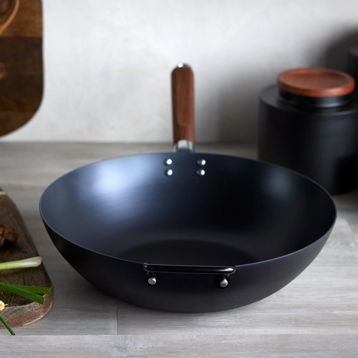 Kyoto Carbon Steel 14" Wok | Black