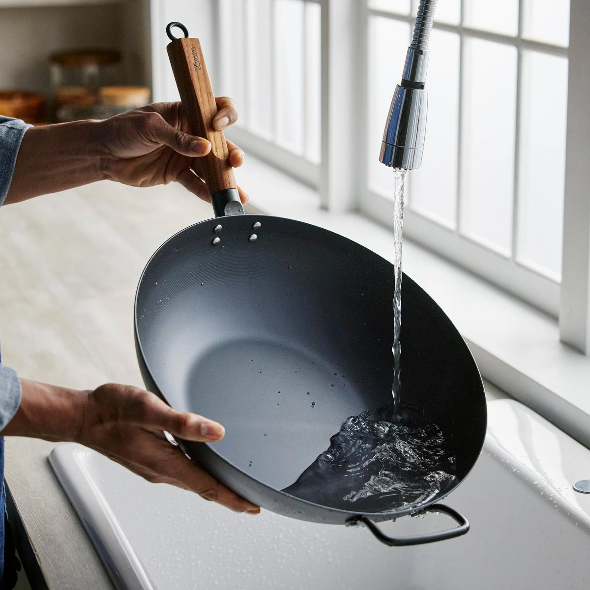 Kyoto Carbon Steel 14" Wok | Black