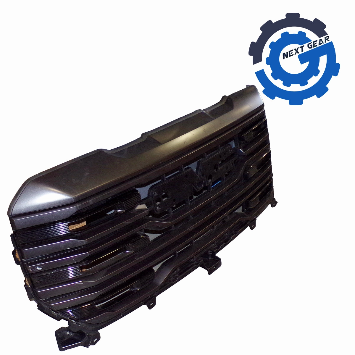 New OEM GM Grille Assembly Chrome No Emblem 2022-23 GMC Sierra 1500 AT4 84878064