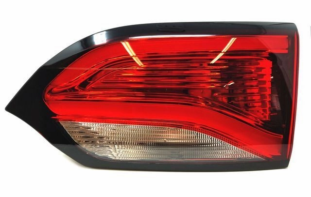 New OEM Mopar Right Tail Light Lamp LED 2017-2019 Chrysler Pacifica 68228940AE
