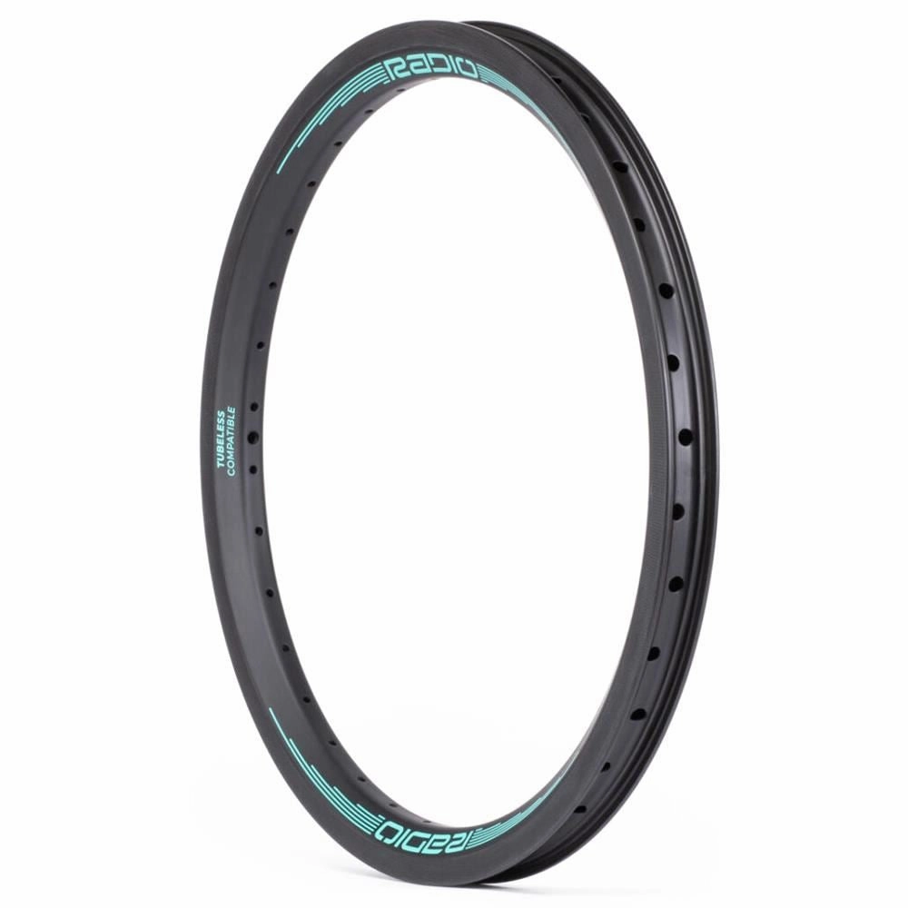 Radio Solar Carbon Race Rim