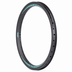 Radio Solar Carbon Race Rim