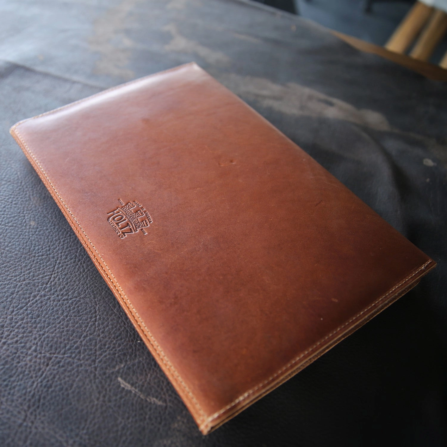 THE OFFICIALLY LICENSED MARINE CORPS Artisan Personalized Fine Leather A4 Moleskine Journal, Diary, Hard Cover Notebook